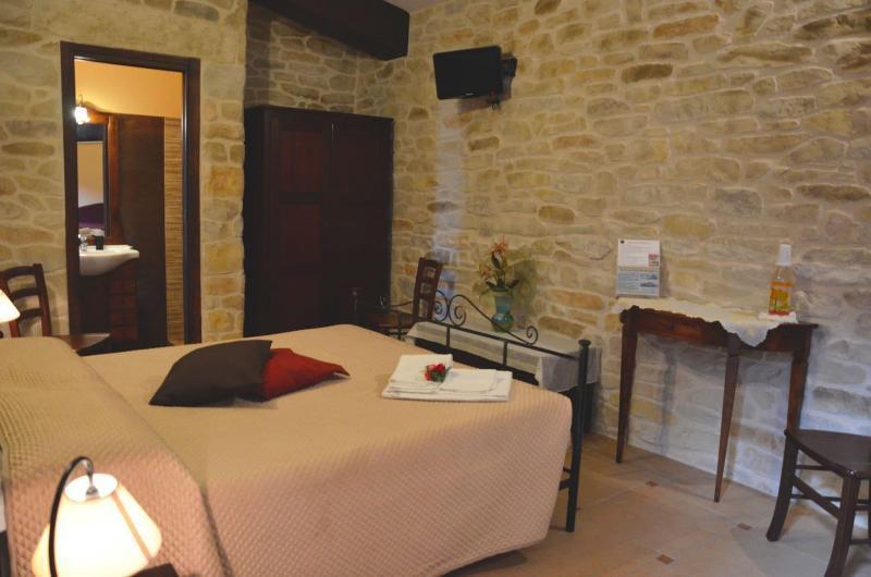 Il Quadrifoglio Bed & Breakfast Trapani Dış mekan fotoğraf