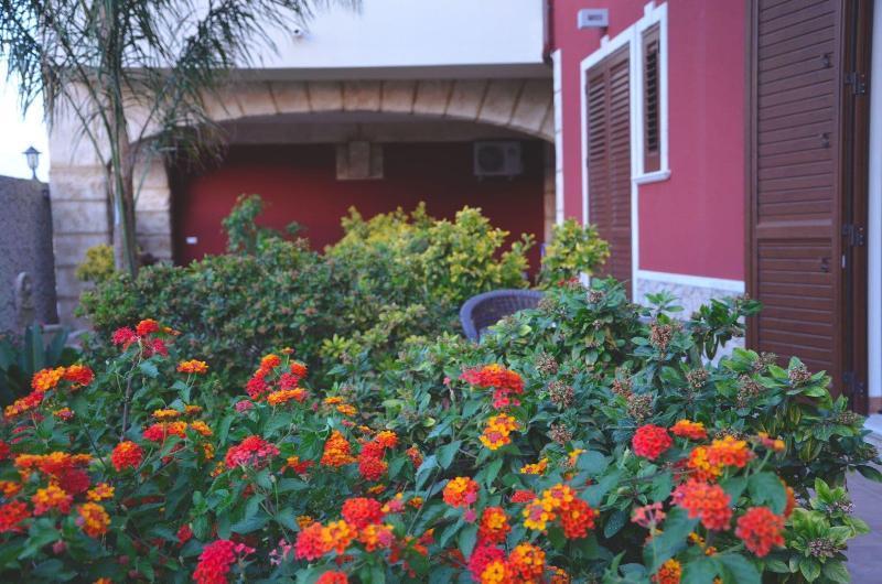 Il Quadrifoglio Bed & Breakfast Trapani Dış mekan fotoğraf