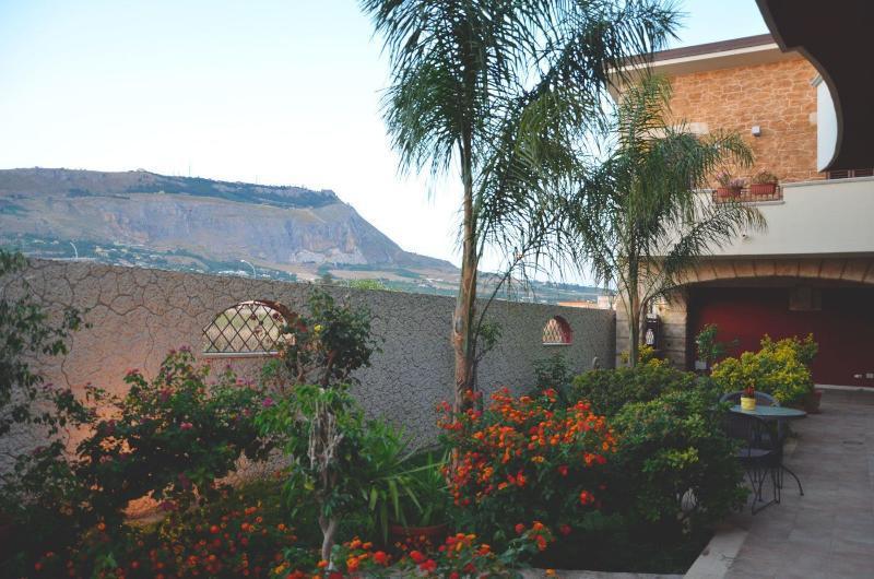 Il Quadrifoglio Bed & Breakfast Trapani Dış mekan fotoğraf