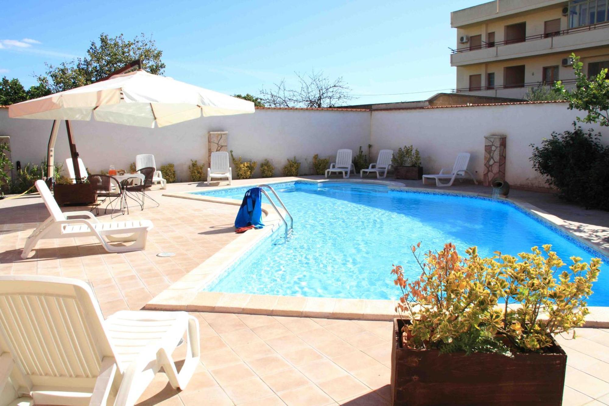 Il Quadrifoglio Bed & Breakfast Trapani Dış mekan fotoğraf