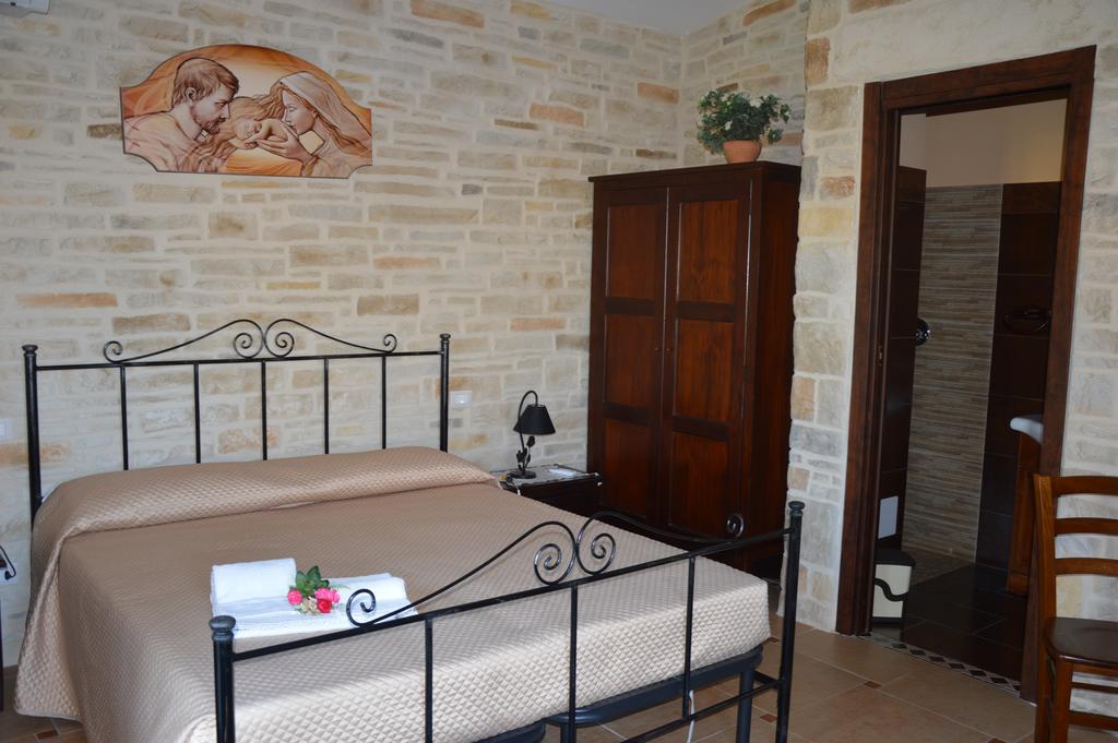 Il Quadrifoglio Bed & Breakfast Trapani Dış mekan fotoğraf